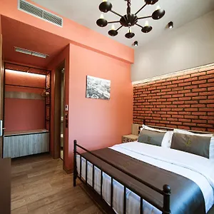Hotel Taverna Devolli