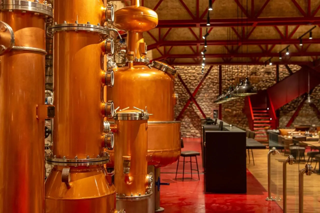**** Hotel Melesin Distillery Leskovik Albánie