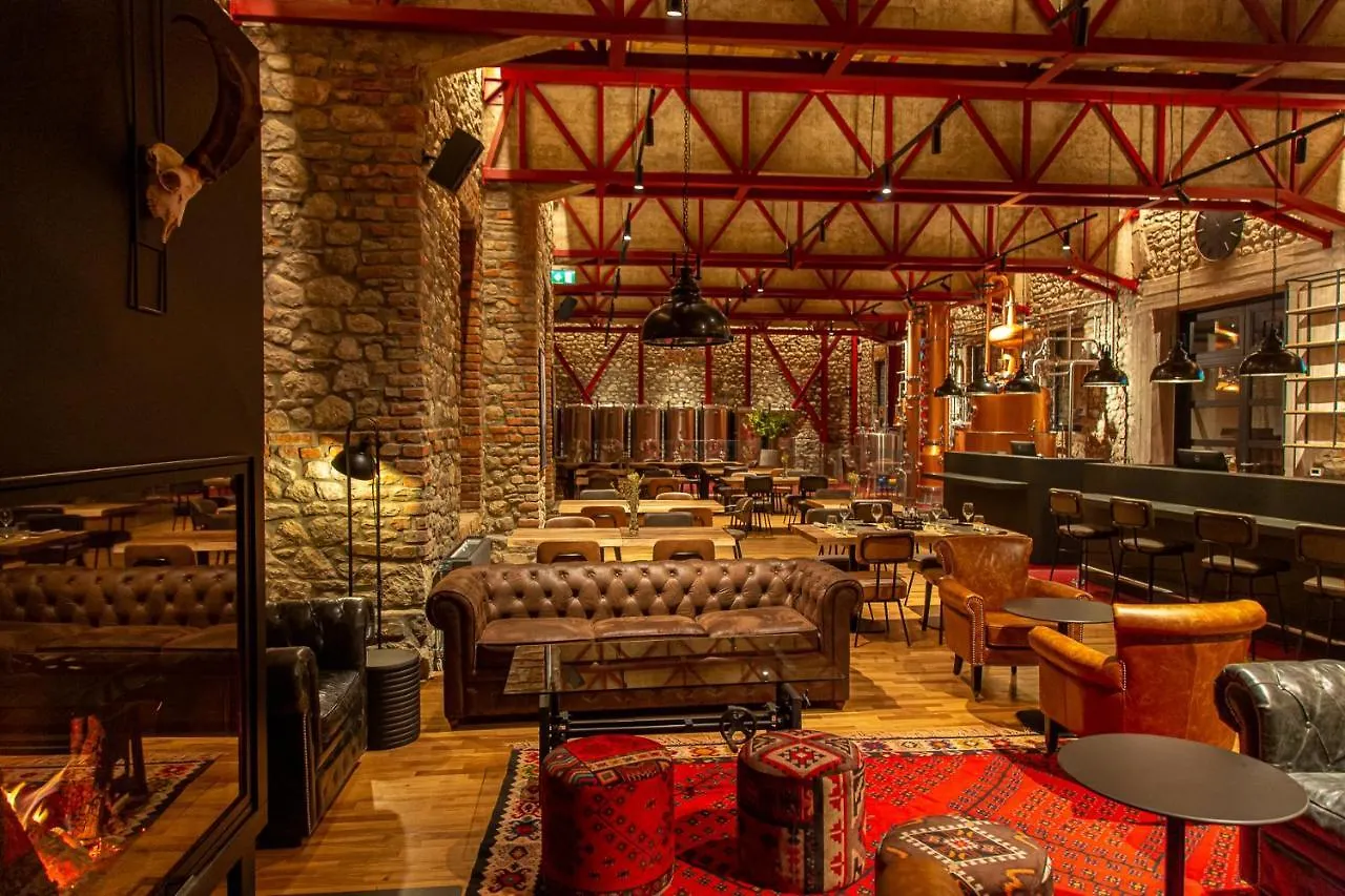 Melesin Distillery Leskovik Hotel